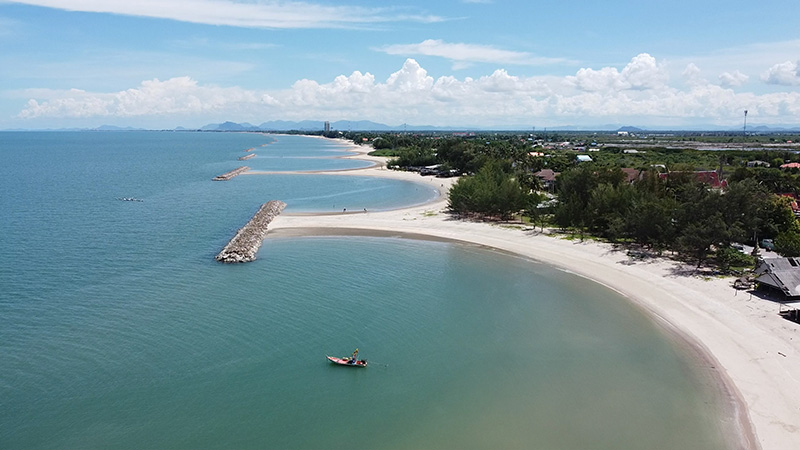 ที่เที่ยวเพชรบุรี หาดเจ้าสำราญ