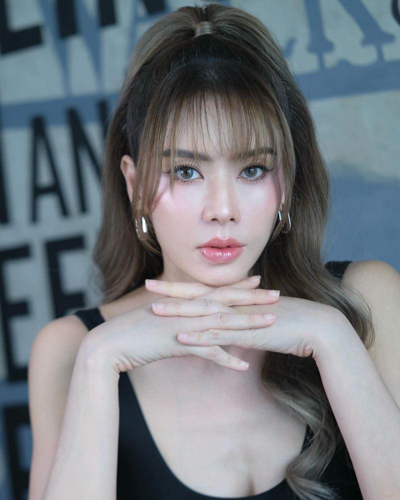 เอ๋ พรทิพย์ หน้าใหม่