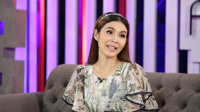 ฝน ธนสุนธร