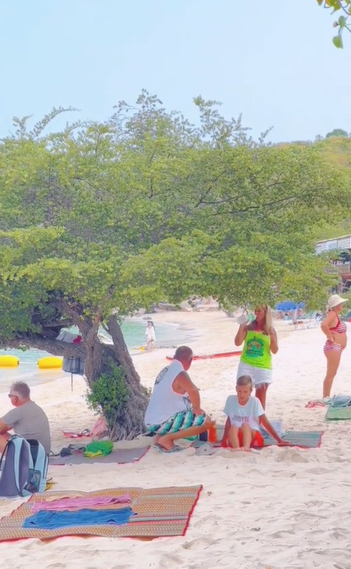 ถ่ายรูป