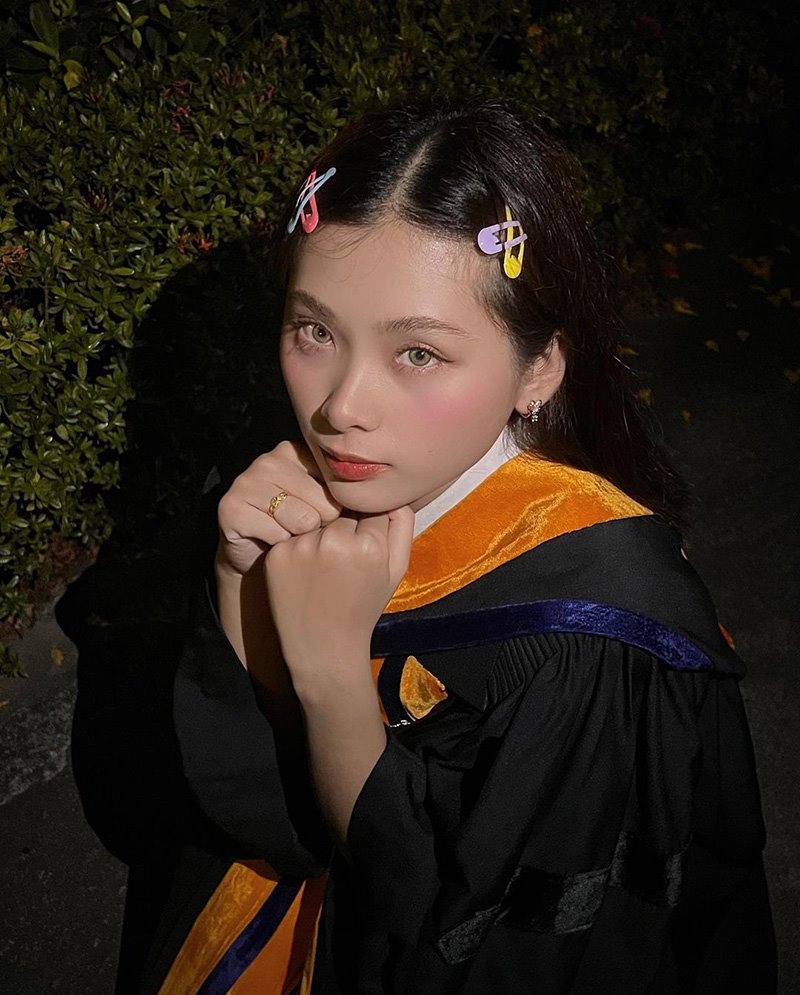 น้องไบรท์ ลูกสาวบอล เชิญยิ้ม