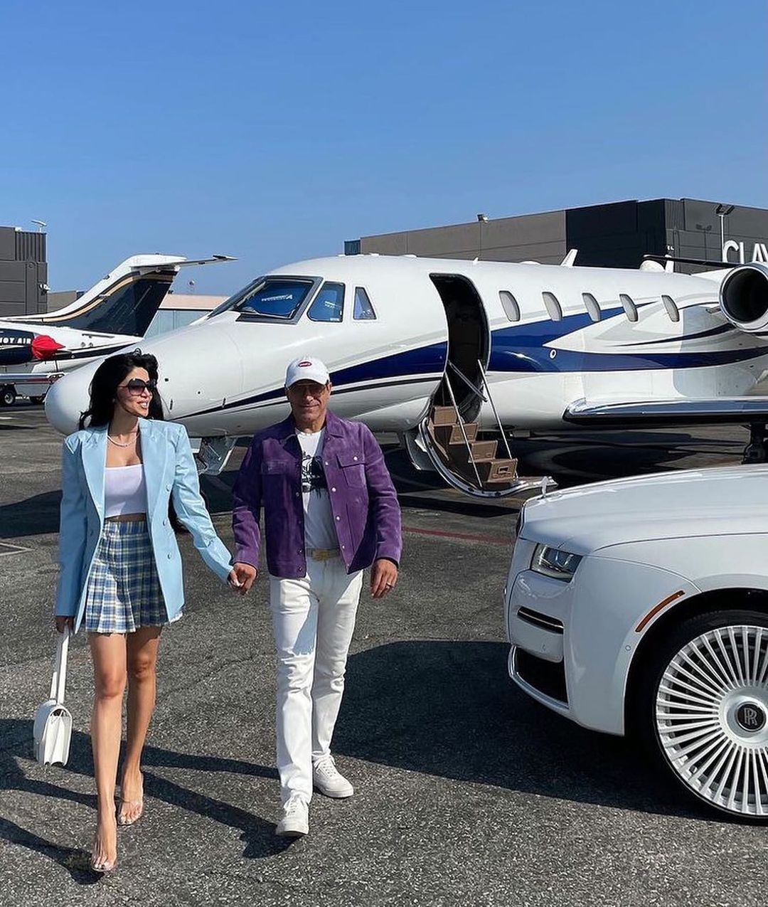 ทายาทลูกเศรษฐี