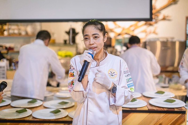 เชฟอ้อย ยุวดี ประวัติ