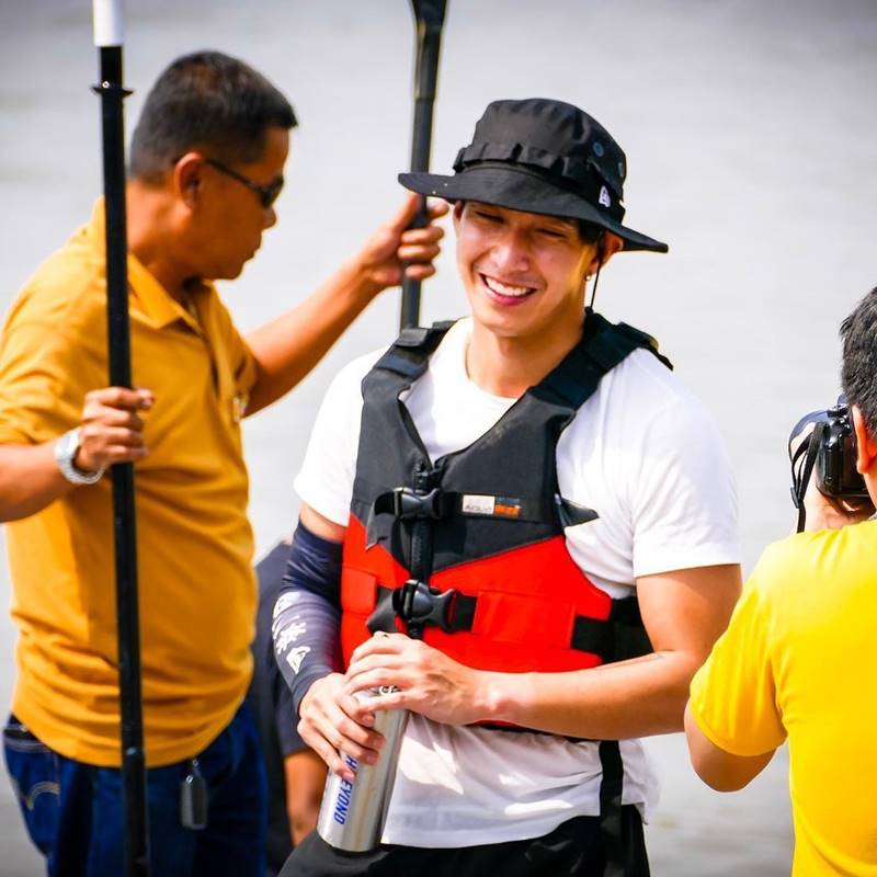 โตโน่ ภาคิน