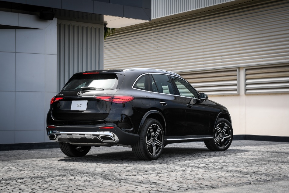 mercedes-benz glc 2023