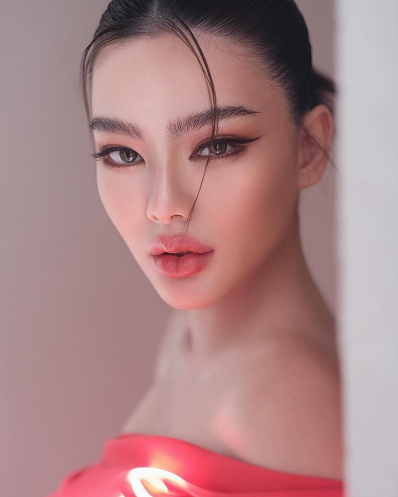 ดิว อริสรา เซ้งร้านที่ทองหล่อ