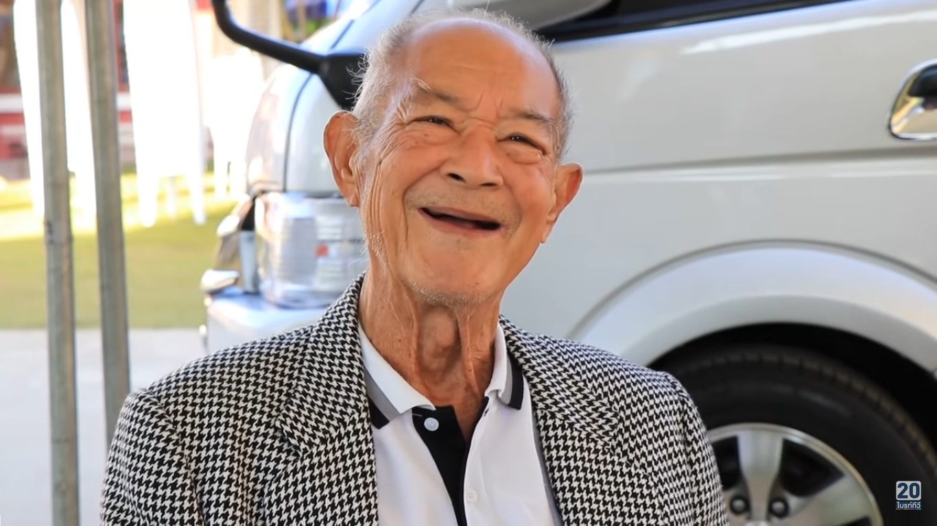 แรม วรธรรม