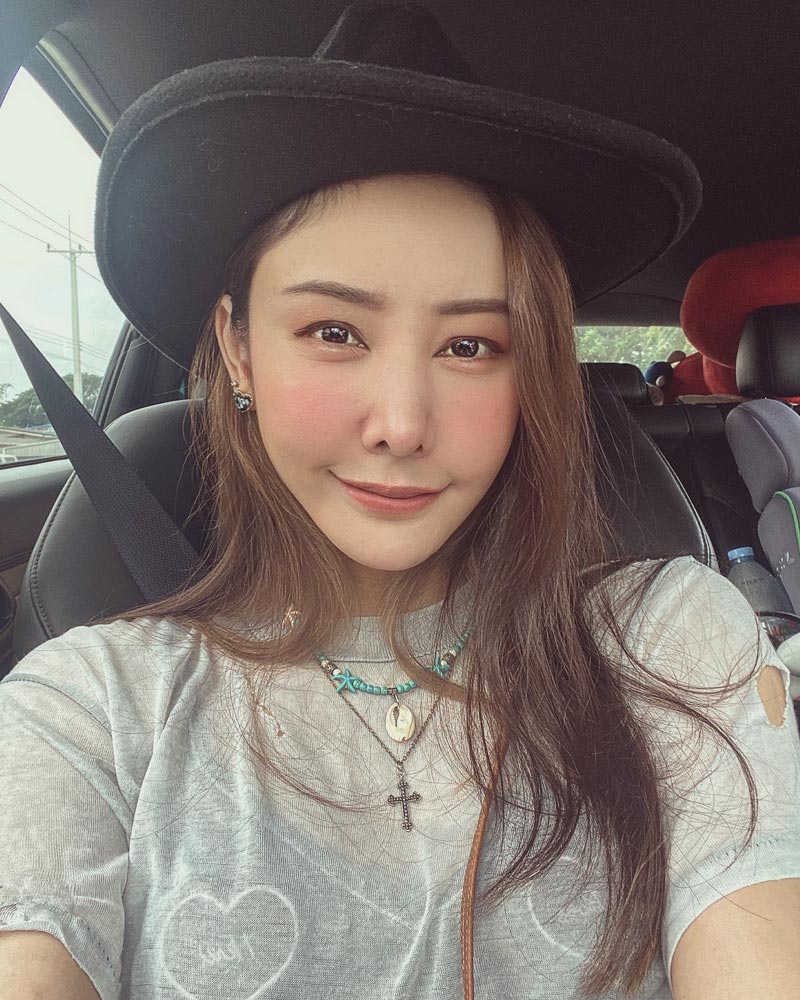 แตงโม นิดา