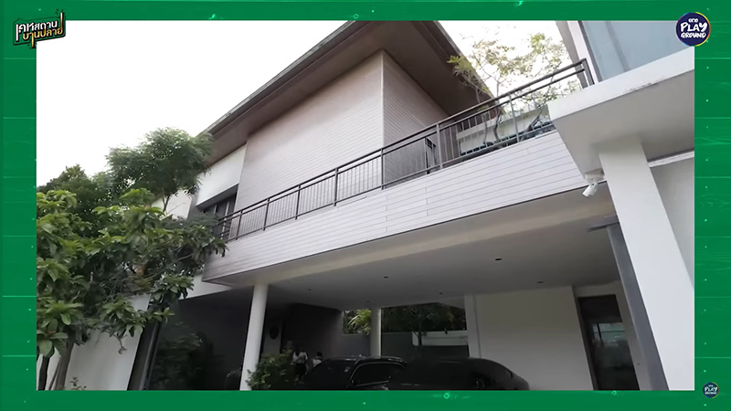 บ้าน ป้อง ณวัฒน์ 