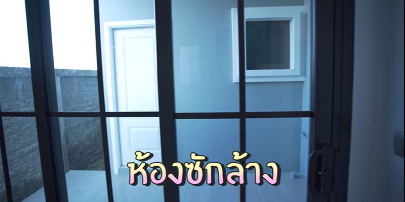 บ้านใหม่ พิกเล็ท เนย แจม เนโกะ จัมพ์