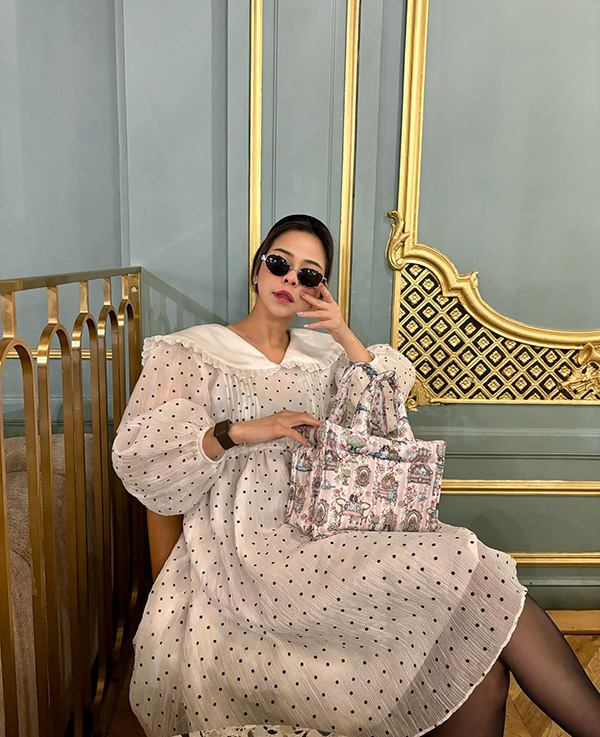 พลอย ชวพร