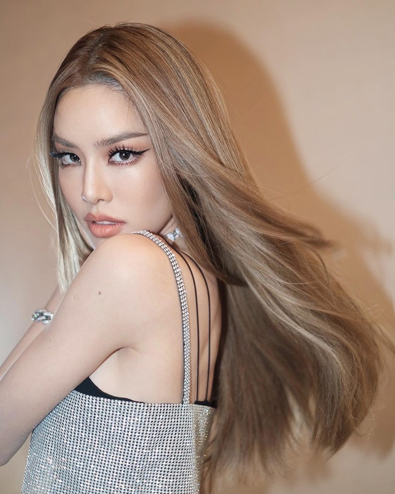 เกรซ กาญจน์เกล้า 