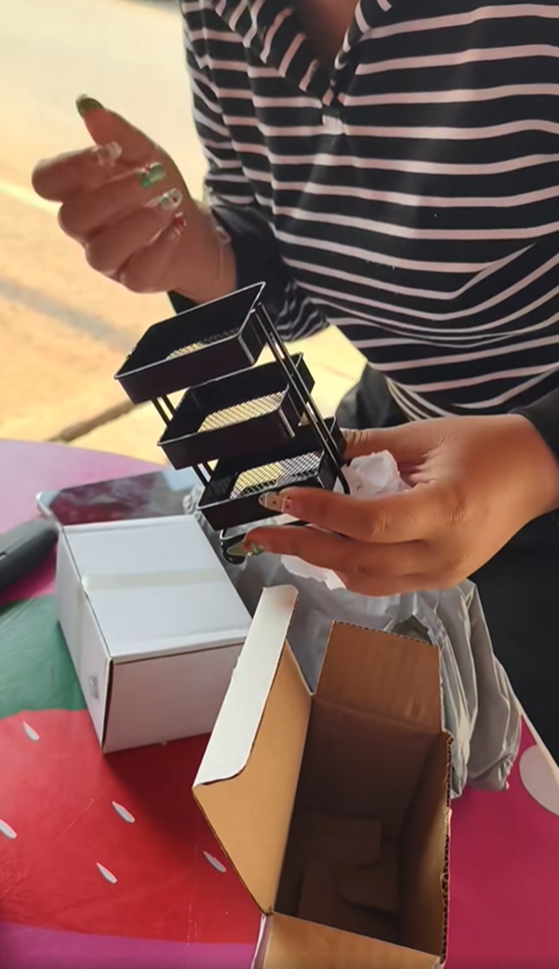 ชั้นวางของ