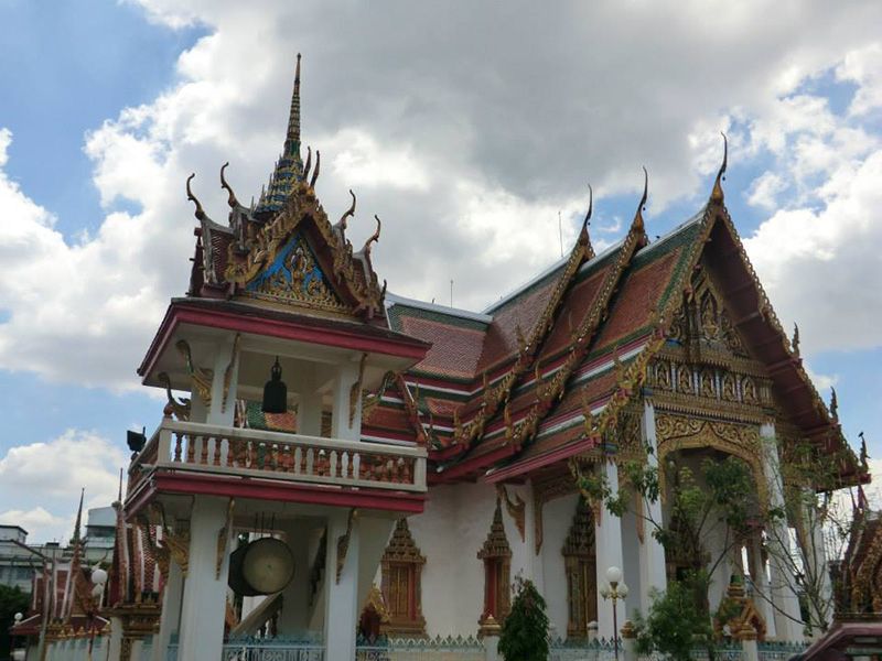 วัดไผ่เงิน