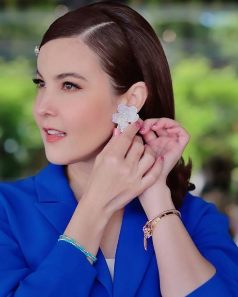 ดาราหญิงไทย