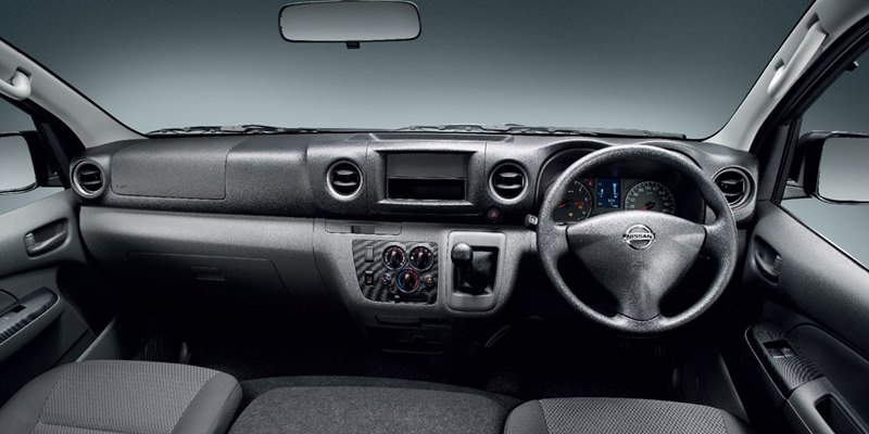 nissan urvan