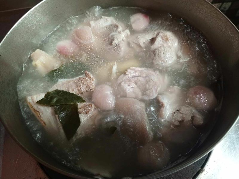 สูตรต้มยำขาหมู