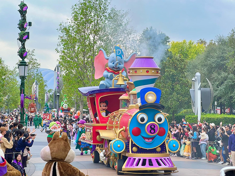 ขบวนพาเหรด เซี่ยงไฮ้ดิสนีย์แลนด์
