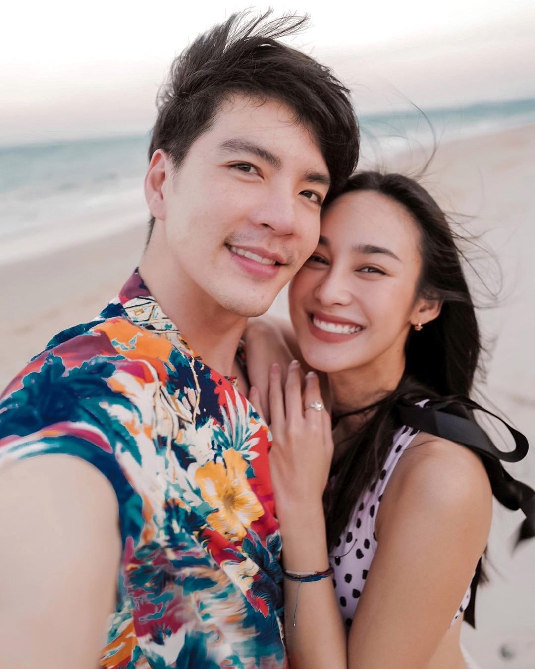 นาว ทิสานาฏ