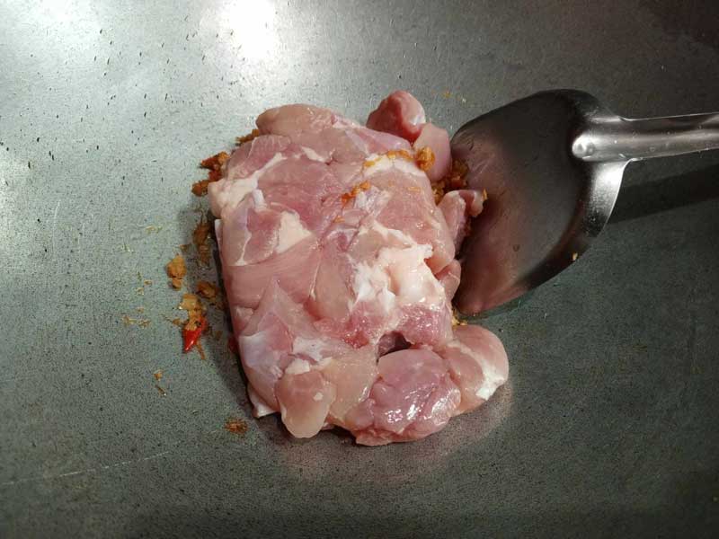 วิธีผัดไก่