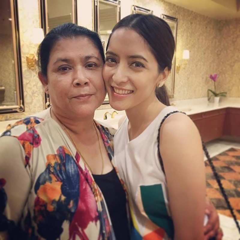 พิ้งค์กี้ สาวิกา 