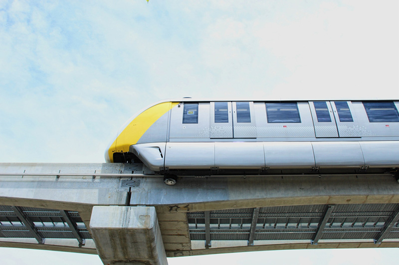 รถไฟฟ้าสายสีเหลือง