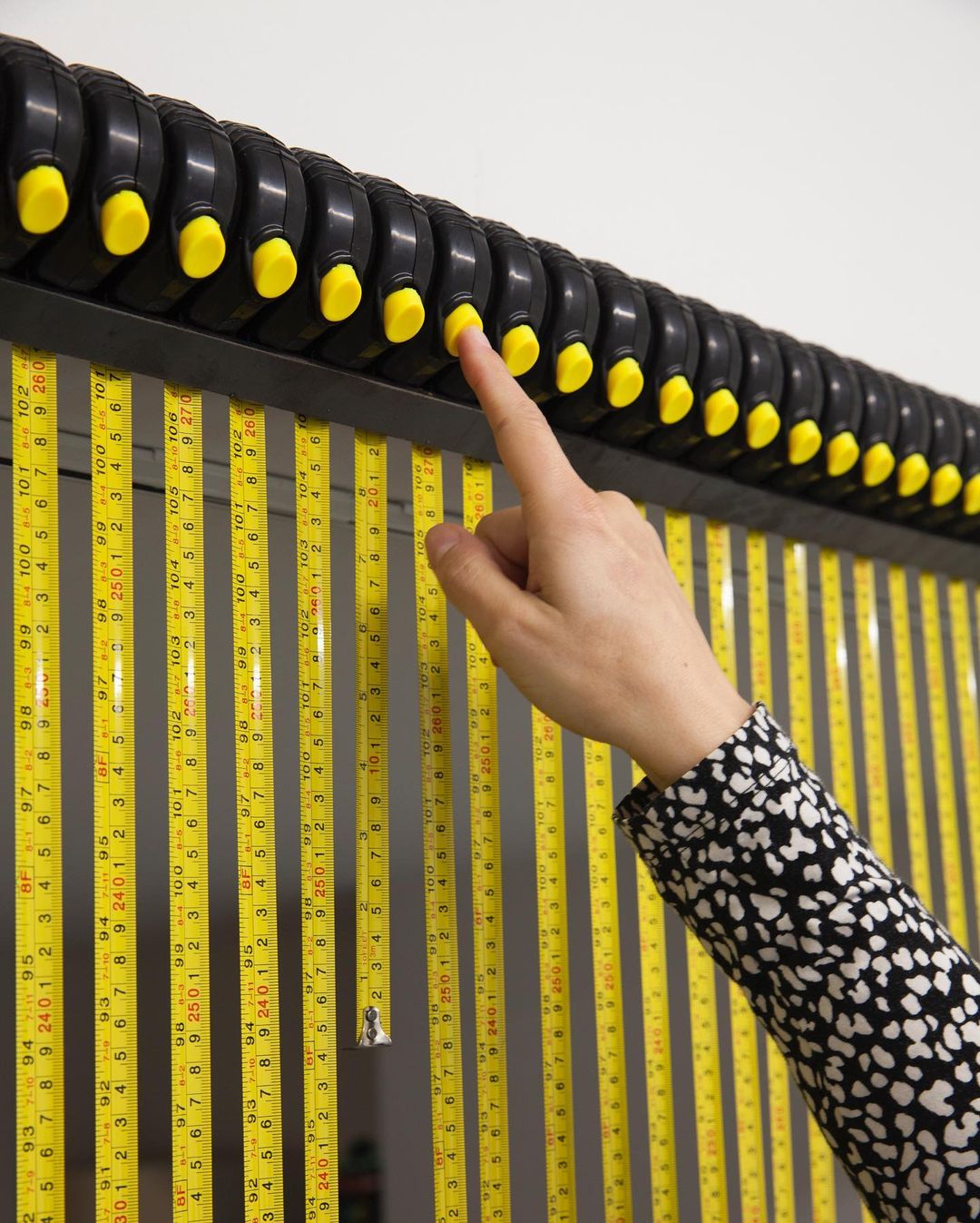 ม่านประตู