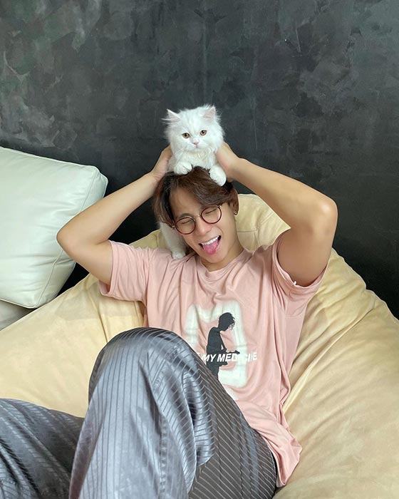 แบงค์ อาทิตย์