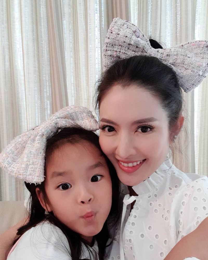 แอฟ ทักษอร 