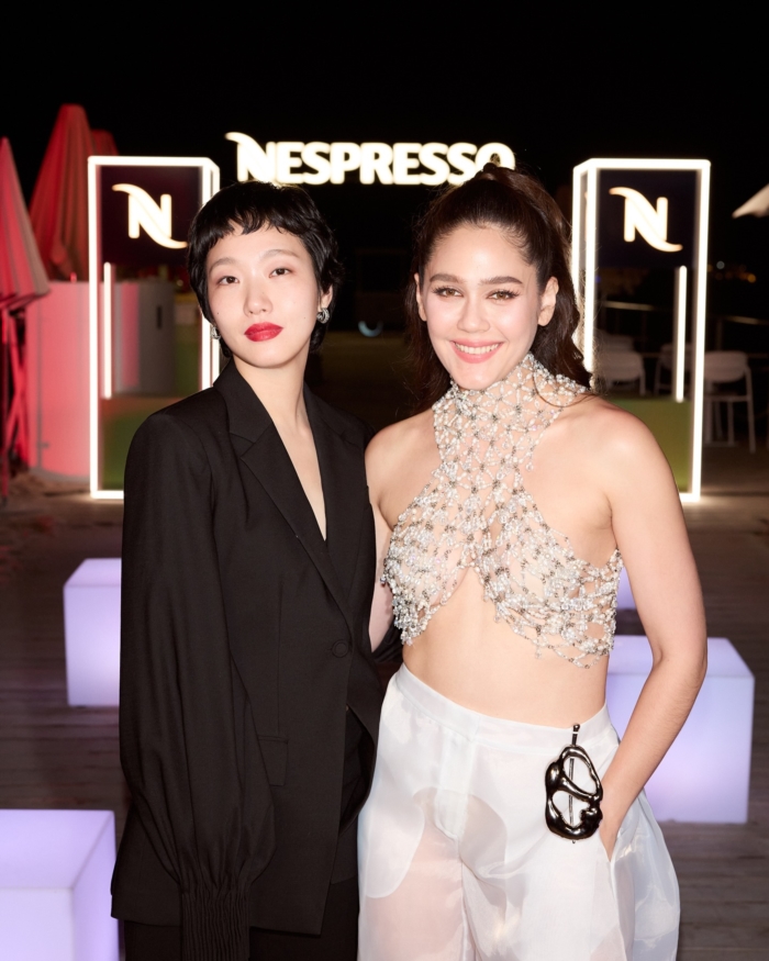 ชมพู่ อารยา เมืองคานส์