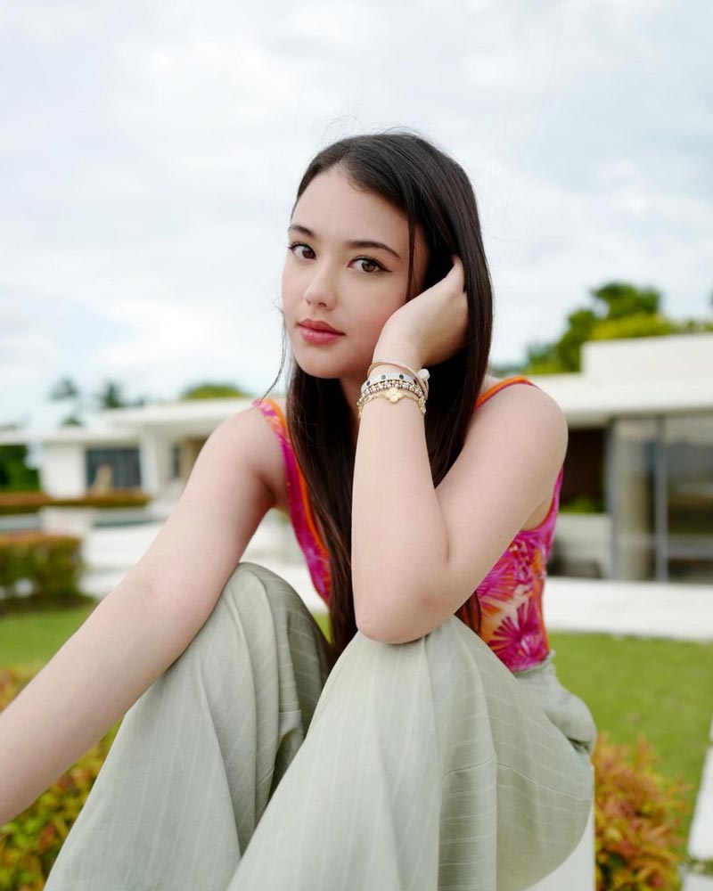 นาตาลี ปณาลี