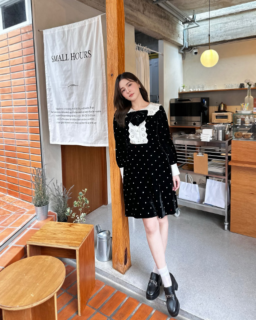 แฟชั่นหน้าร้อนผู้หญิง 2025 ส่องไอเทมเด็ด แต่งรับซัมเมอร์ให้เก๋กว่าใคร