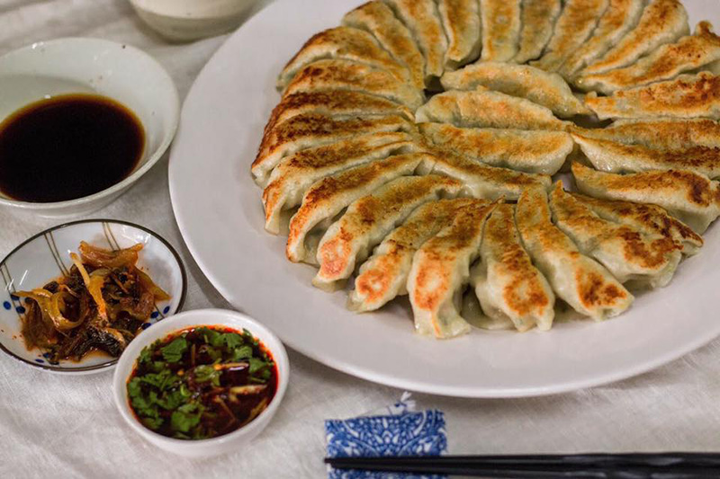 เกี๊ยวซ่าเจ้าเด็ดในกรุงเทพฯ