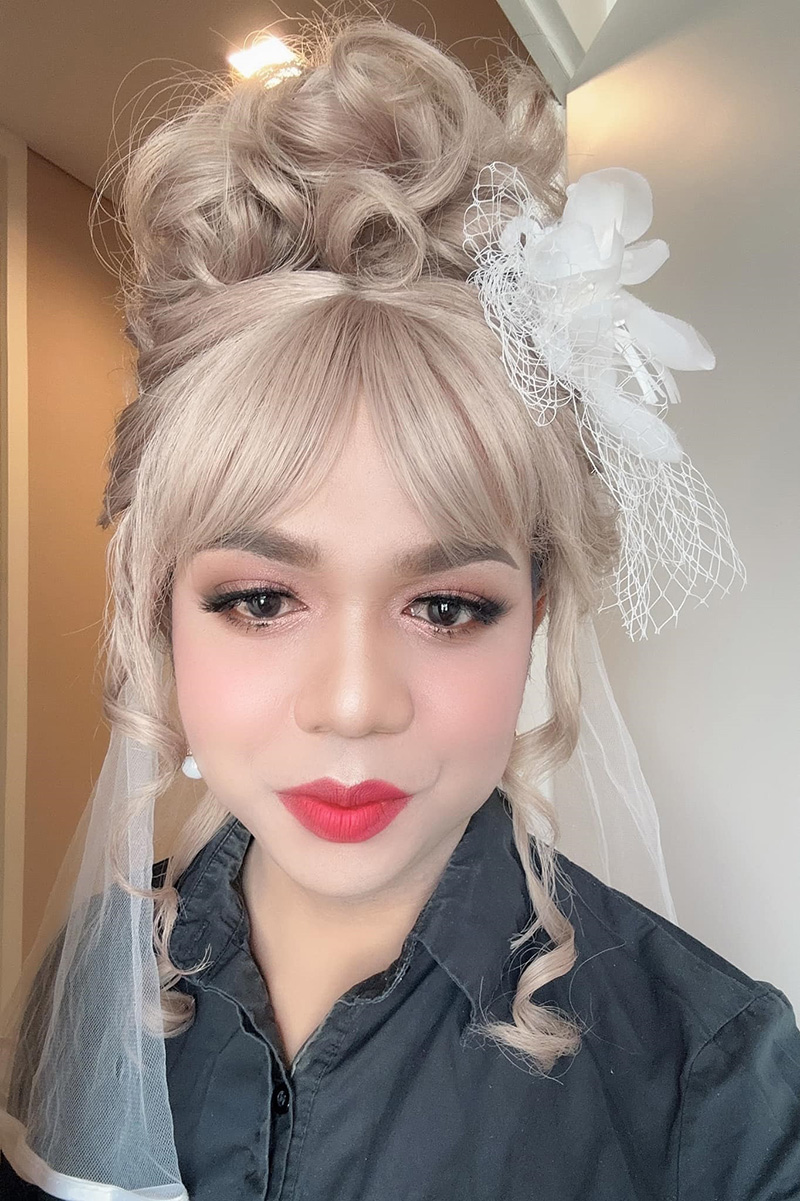 แพรรี่ ไพรวัลย์