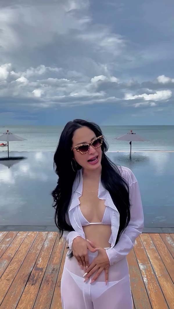 ขวัญ อุษามณี