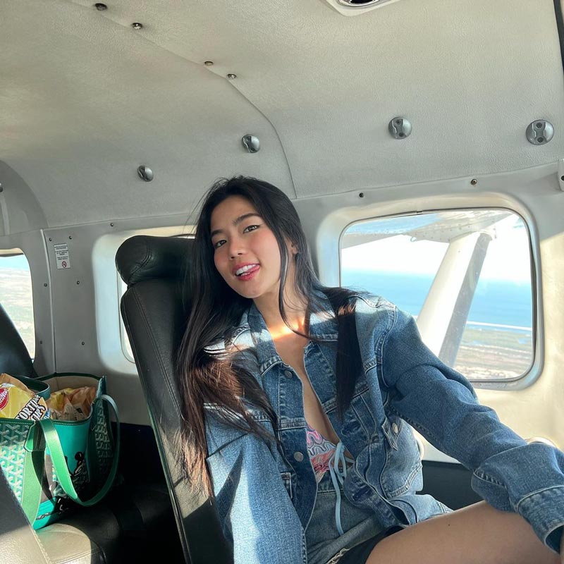 ก้อย อรัชพร