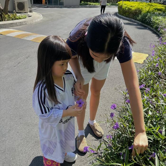 น้องเกล เติมความสดใสให้ น้องนาวา 