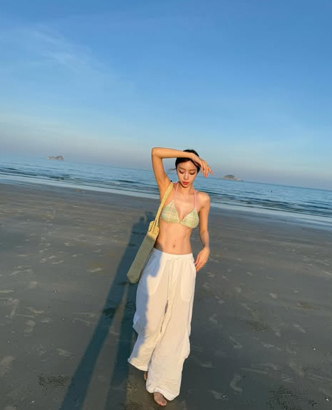 แต่งตัวไปทะเล ส่อง 12 ไอเดียแฟชั่นชุดไปทะเลของคนดัง ทั้งเก๋ ทั้งแซ่บ