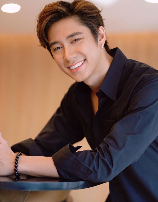 แจม รชตะ