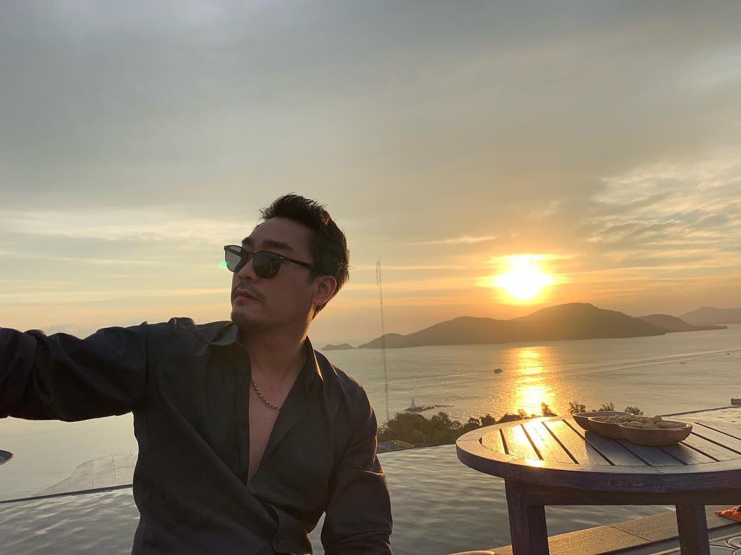 อั้ม ไฮโซพก