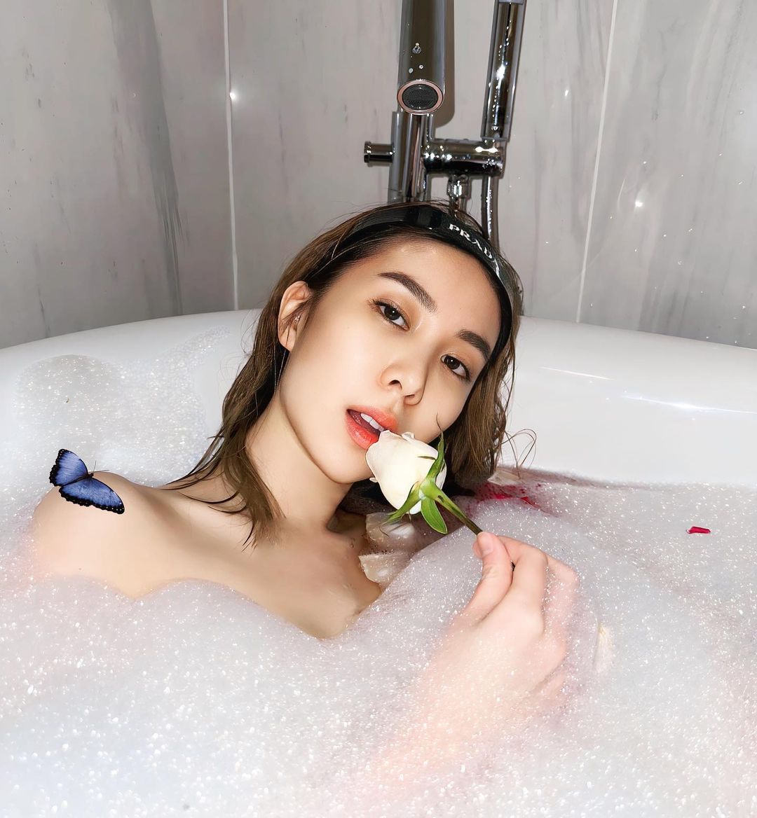 วีวี่ สรัณณัฏฐ์