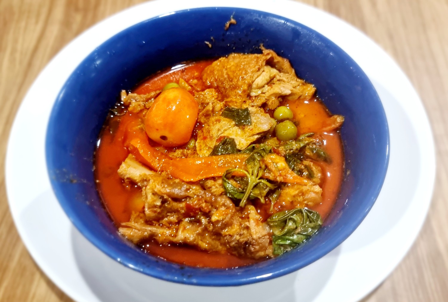 แกงเผ็ดเป็ดย่าง