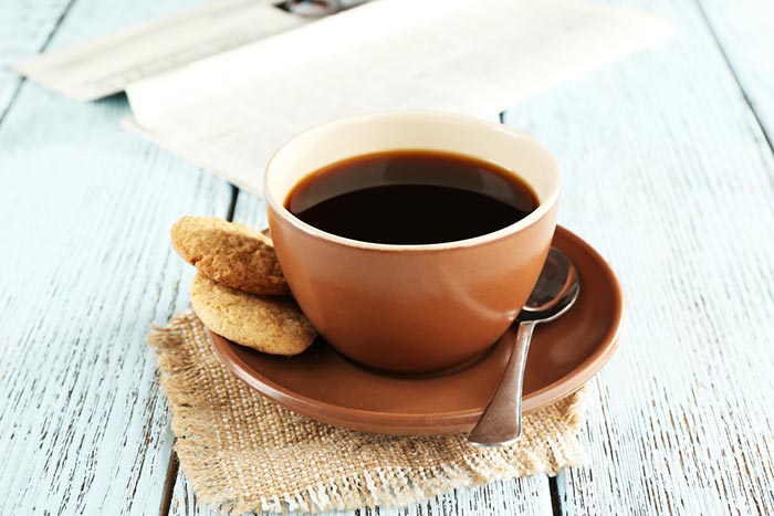 ปฏิเสธไม่ได้ว่า การดื่มกาแฟ ก็ทำให้ปัสสาวะมีกลิ่นได้เช่นกัน