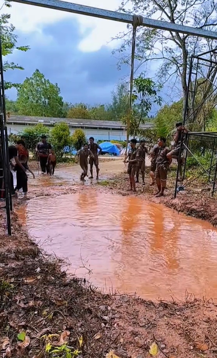 โหนเชือก