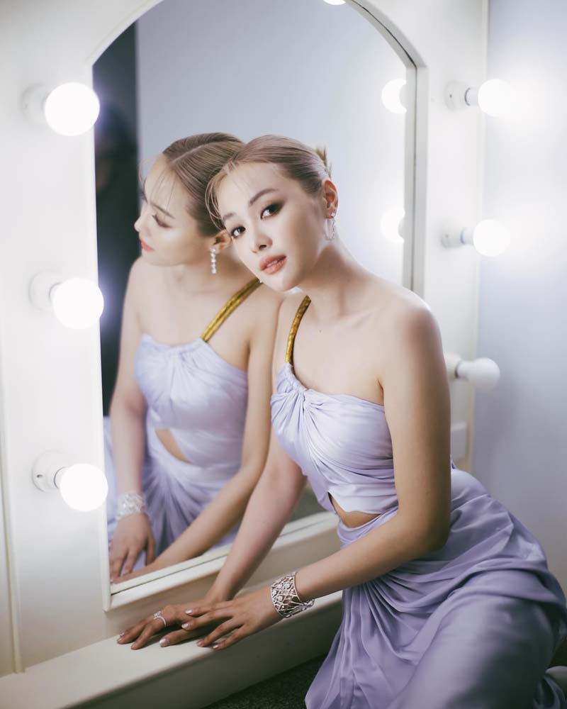 ประวัติ อุ้ม อิษยา