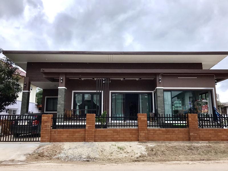 แบบบ้านชั้นเดียวยกพื้น 3 ห้องนอน 2 ห้องน้ำ