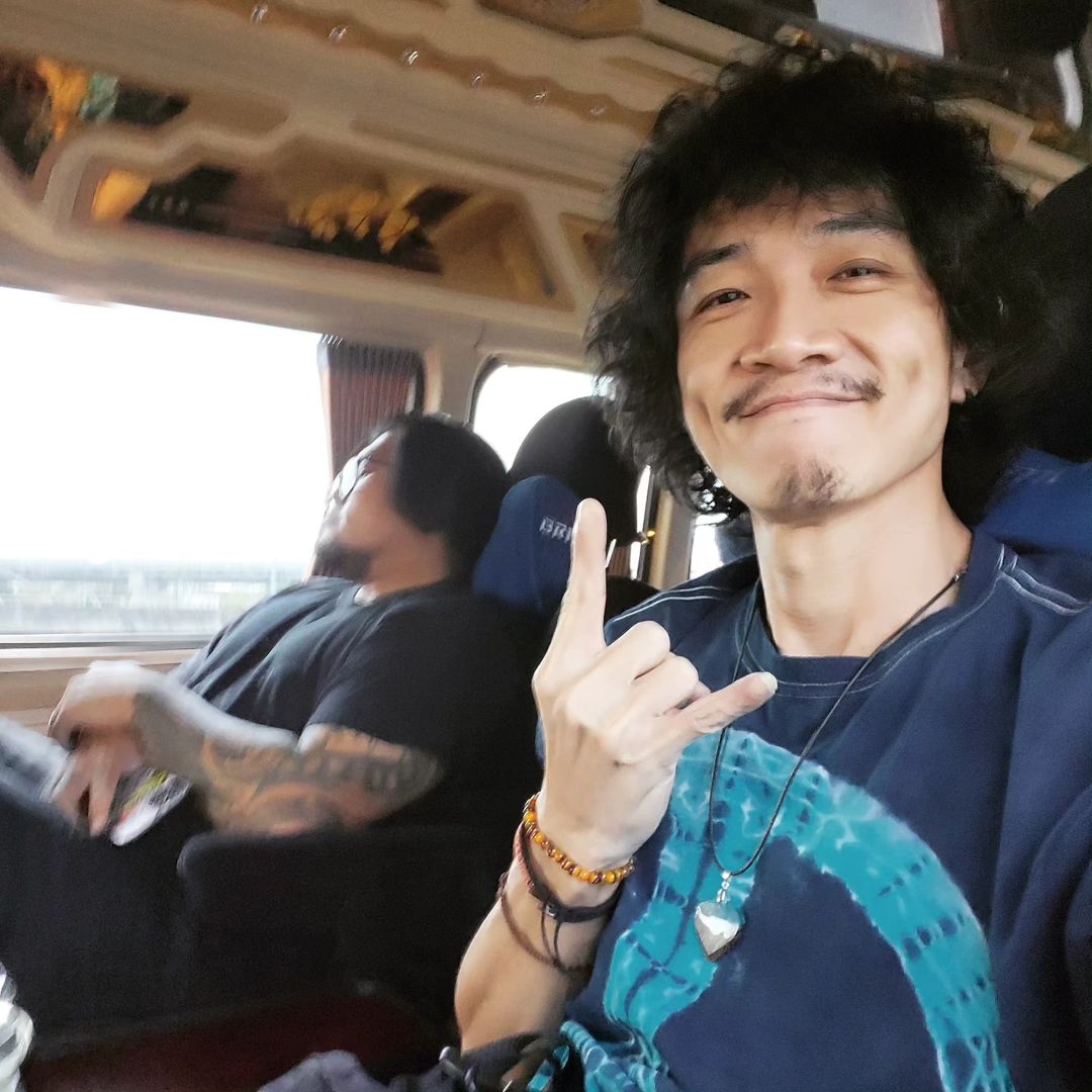 นักดนตรีแบ็กอัพ ปาล์มมี่