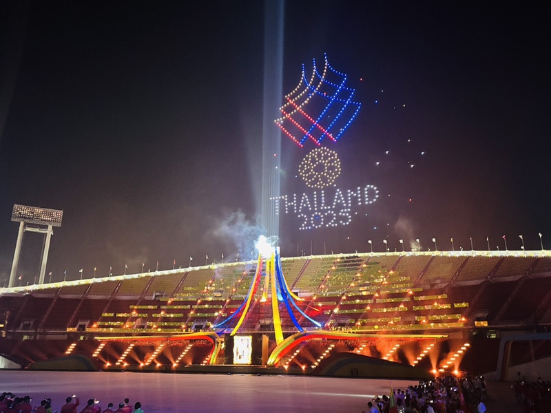 อาร์ม กรกันต์ - นุ่น นัชชานันท์ พิธีกรพิธีเปิดซีเกมส์ 2025