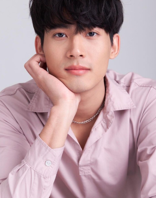 จูเนียร์ กาจบัณฑิต ประวัติ