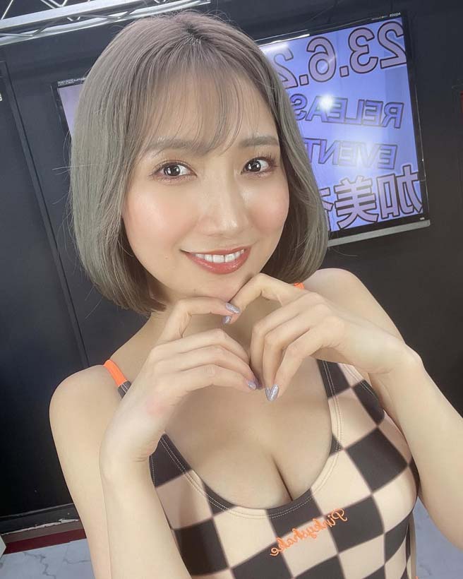 แอนนา คามิ อดีตนางเอก AV เซอร์ไพร์สแฟน ๆ ประกาศแต่งงานกับดาราเอวีชาย